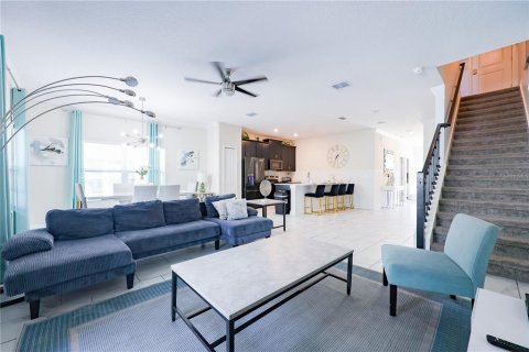 Adosado en venta en Davenport, Florida, 5 dormitorios, 201.32 m2 № 2222866 - foto 12