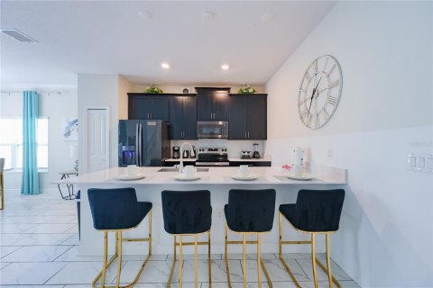 Adosado en venta en Davenport, Florida, 5 dormitorios, 201.32 m2 № 2222866 - foto 4