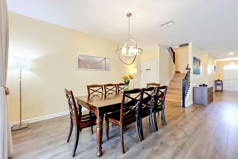 Casa en venta en Davenport, Florida, 8 dormitorios, 363.15 m2 № 2202699 - foto 23