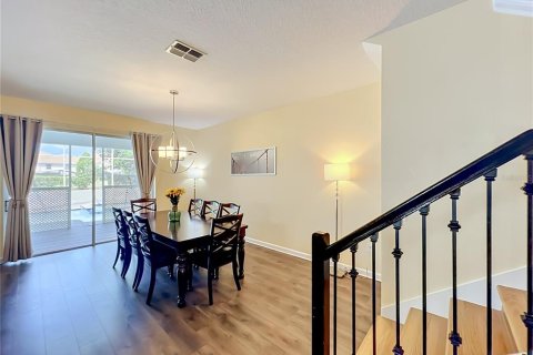 Casa en venta en Davenport, Florida, 8 dormitorios, 363.15 m2 № 2202699 - foto 22
