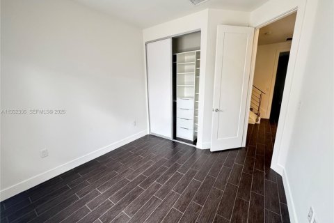 Touwnhouse à vendre à Doral, Floride: 4 chambres, 172.98 m2 № 2059939 - photo 21