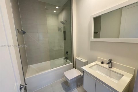 Touwnhouse à vendre à Doral, Floride: 4 chambres, 172.98 m2 № 2059939 - photo 30