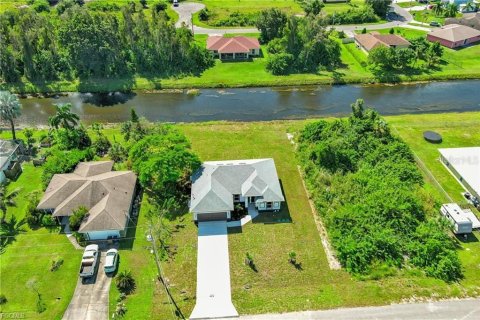 Villa ou maison à vendre à Lehigh Acres, Floride: 3 chambres, 127.65 m2 № 2291720 - photo 15