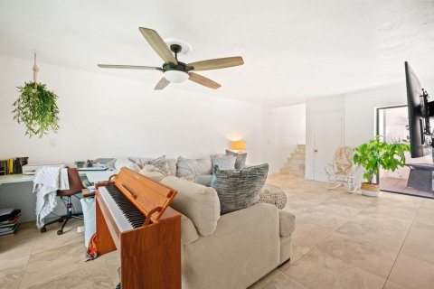 Touwnhouse à vendre à Lauderhill, Floride: 2 chambres, 133.41 m2 № 2262232 - photo 7