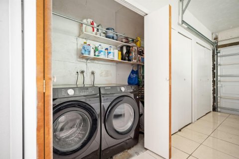 Touwnhouse à vendre à Lauderhill, Floride: 2 chambres, 133.41 m2 № 2262232 - photo 22