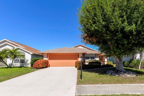 Villa ou maison à Port Charlotte, Floride 3 chambres, 128.21 m2 № 2226039