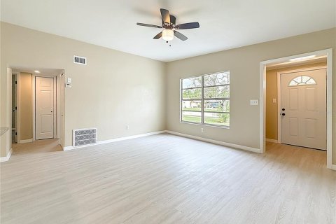 Villa ou maison à vendre à Largo, Floride: 3 chambres, 110.37 m2 № 1899298 - photo 7