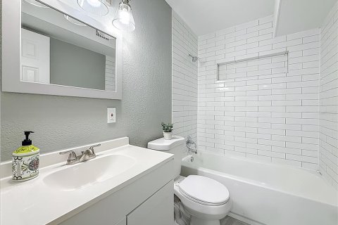 Villa ou maison à vendre à Largo, Floride: 3 chambres, 110.37 m2 № 1899298 - photo 21