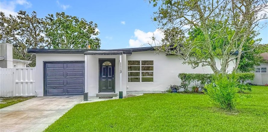 Villa ou maison à Largo, Floride 3 chambres, 110.37 m2 № 1899298