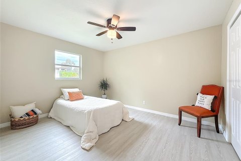 Villa ou maison à vendre à Largo, Floride: 3 chambres, 110.37 m2 № 1899298 - photo 20
