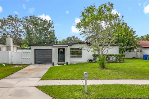Villa ou maison à vendre à Largo, Floride: 3 chambres, 110.37 m2 № 1899298 - photo 2