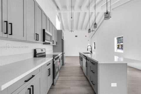 Villa ou maison à vendre à Sunrise, Floride: 3 chambres, 145.86 m2 № 1974619 - photo 7