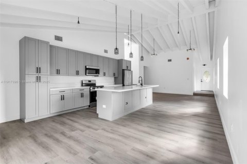 Villa ou maison à vendre à Sunrise, Floride: 3 chambres, 145.86 m2 № 1974619 - photo 9