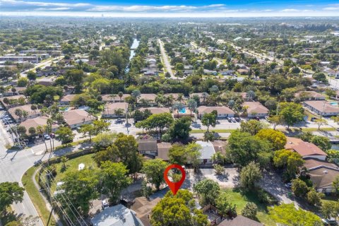 Villa ou maison à vendre à Sunrise, Floride: 3 chambres, 145.86 m2 № 1974619 - photo 30