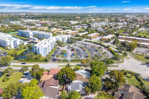 Villa ou maison à vendre à Sunrise, Floride: 3 chambres, 145.86 m2 № 1974619 - photo 27