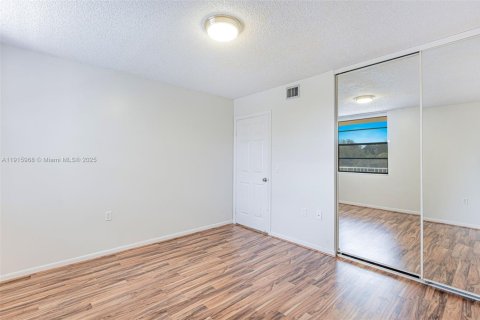 Condominio en venta en Davie, Florida, 2 dormitorios, 128.67 m2 № 1971993 - foto 20