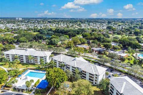 Condominio en venta en Davie, Florida, 2 dormitorios, 128.67 m2 № 1971993 - foto 29