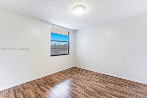 Condominio en venta en Davie, Florida, 2 dormitorios, 128.67 m2 № 1971993 - foto 21