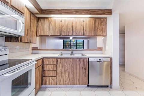 Condominio en venta en Davie, Florida, 2 dormitorios, 128.67 m2 № 1971993 - foto 4