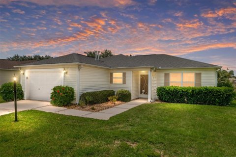 Casa en venta en The Villages, Florida, 3 dormitorios, 117.52 m2 № 1838881 - foto 1