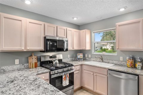 Casa en venta en The Villages, Florida, 3 dormitorios, 117.52 m2 № 1838881 - foto 11