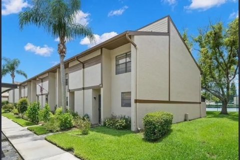 Townhouse in Seminole, Florida 2 bedrooms, 94.3 sq.m. № 1607948 - photo 11