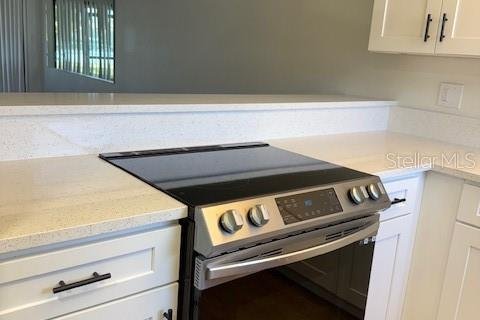 Townhouse in Seminole, Florida 2 bedrooms, 94.3 sq.m. № 1607948 - photo 2