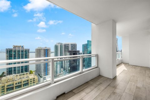 Condo in Miami, Florida, 1 bedroom  № 1991618 - photo 6