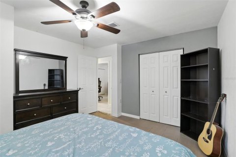 House in Edgewater, Florida 3 bedrooms, 125.42 sq.m. № 1914347 - photo 16