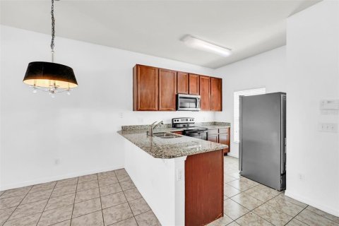 Adosado en alquiler en Kissimmee, Florida, 3 dormitorios, 120.31 m2 № 1760310 - foto 7