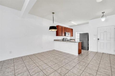 Adosado en alquiler en Kissimmee, Florida, 3 dormitorios, 120.31 m2 № 1760310 - foto 12