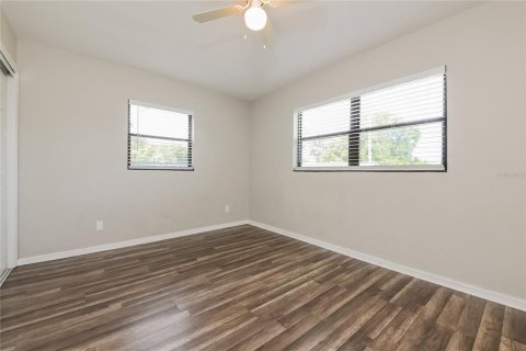Villa ou maison à louer à Orlando, Floride: 3 chambres, 115.2 m2 № 1842040 - photo 15