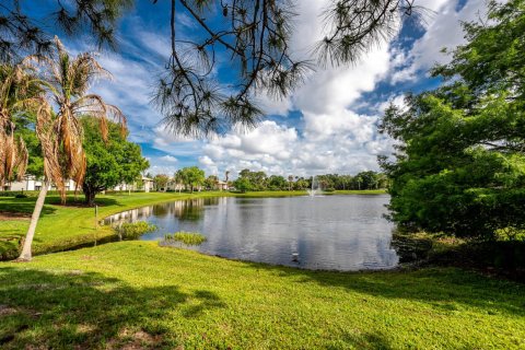 Condominio en venta en Palm City, Florida, 1 dormitorio, 77.11 m2 № 2078293 - foto 28