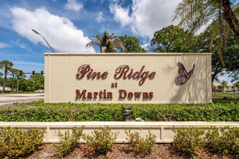 Condominio en Palm City, Florida, 1 dormitorio № 2078293