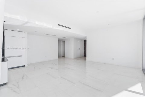 Copropriété à vendre à Miami, Floride: 3 chambres, 216.28 m2 № 1863225 - photo 6