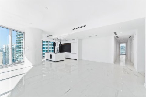 Copropriété à vendre à Miami, Floride: 3 chambres, 216.28 m2 № 1863225 - photo 3