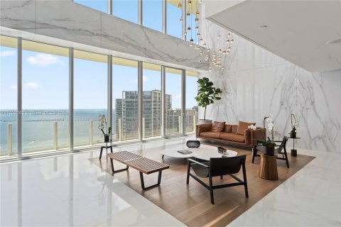 Copropriété à vendre à Miami, Floride: 3 chambres, 216.28 m2 № 1863225 - photo 27