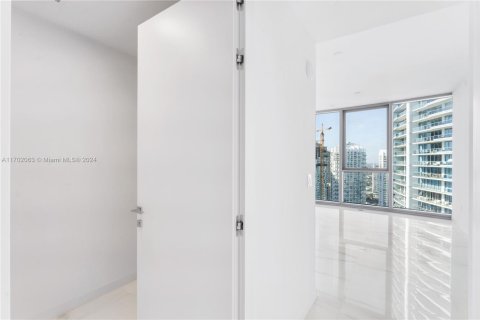 Copropriété à vendre à Miami, Floride: 3 chambres, 216.28 m2 № 1863225 - photo 8
