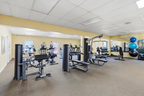 Condo in Saint Petersburg, Florida, 2 bedrooms № 2106561 - photo 30