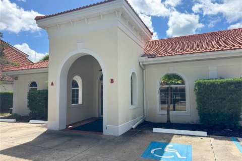 Immobilier commercial à louer à Venice, Floride: 99.03 m2 № 2388527 - photo 13