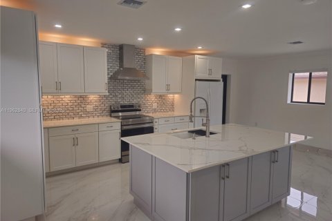 Villa ou maison à louer à Homestead, Floride: 1 chambre № 2024160 - photo 3