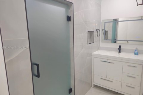 Villa ou maison à louer à Homestead, Floride: 1 chambre № 2024160 - photo 7