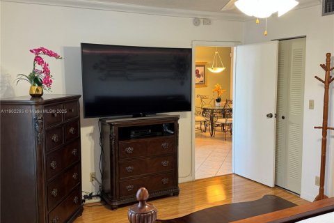 Condominio en venta en Tamarac, Florida, 2 dormitorios, 95.22 m2 № 1954203 - foto 20