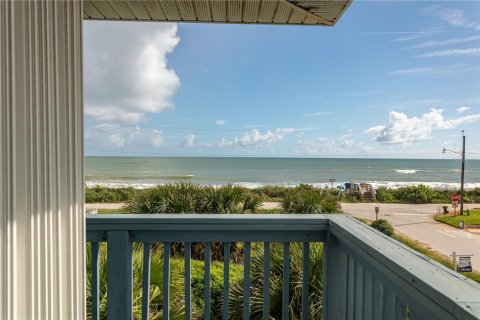 Duplex in New Smyrna Beach, Florida 5 bedrooms, 361.2 sq.m. № 1325143 - photo 26