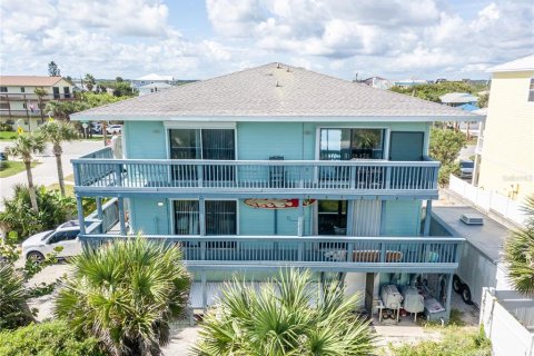 Duplex in New Smyrna Beach, Florida 5 bedrooms, 361.2 sq.m. № 1325143 - photo 9