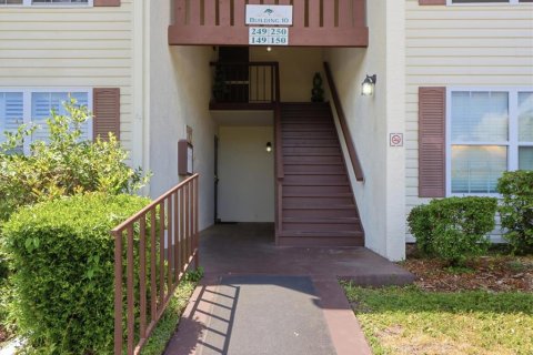 Condo in Inverness, Florida, 2 bedrooms № 2094406 - photo 6