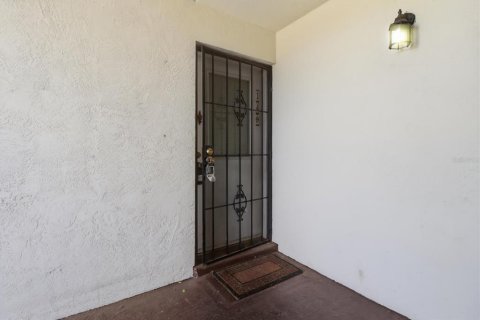 Condo in Inverness, Florida, 2 bedrooms № 2094406 - photo 8