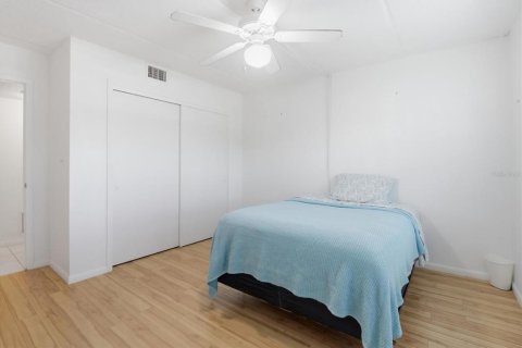Condo in Inverness, Florida, 2 bedrooms № 2094406 - photo 26