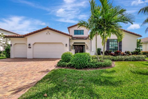 House in Boynton Beach, Florida 3 bedrooms, 321.91 sq.m. № 2188196