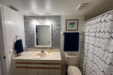 Condo in New Smyrna Beach, Florida, 2 bedrooms  № 1392738 - photo 9